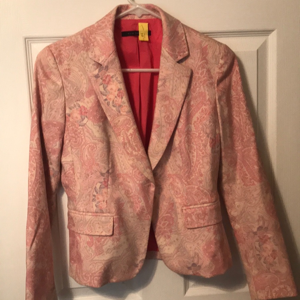 Elie Tahari Pink/floral/paisley Suit Jacket! 🌸🌸